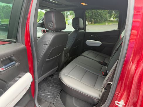 Used 2024 GMC Canyon AT4X AWD/4WD image 22