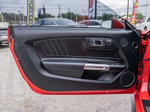 Used 2017 Ford Mustang Premium w/ Ecoboost Performance Package image 10