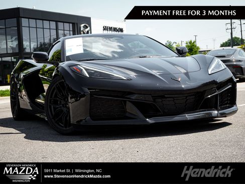 Used 2024 Chevrolet Corvette Z06 RWD image 1