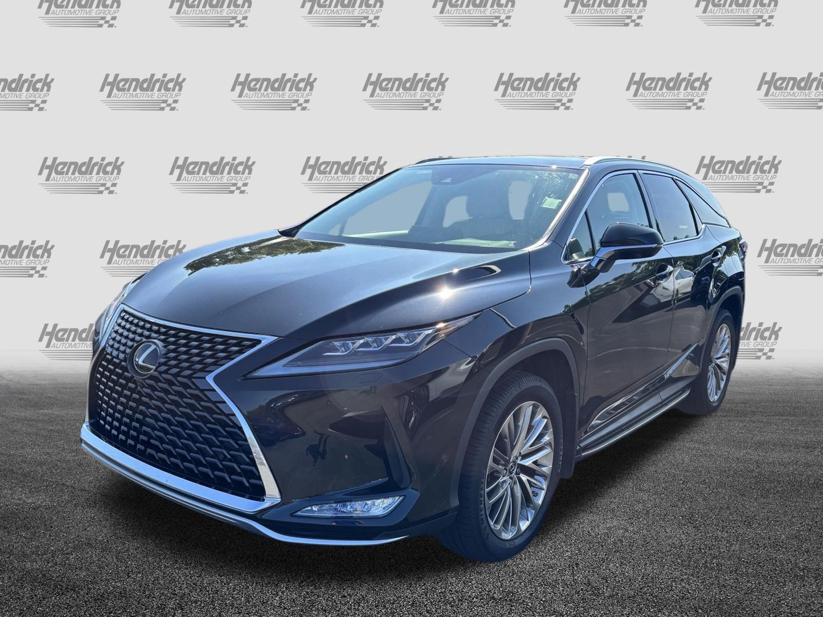 Used 2022 Lexus RX 350L Luxury w/ Accessory Package (Z1) FWD image 6