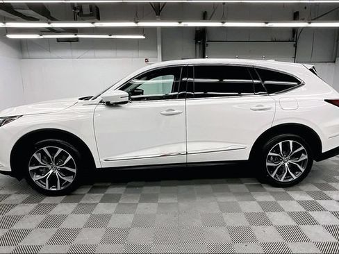 Used 2024 Acura MDX w/ Technology Package AWD/4WD image 14