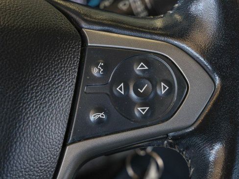 Used 2018 Chevrolet Colorado Z71 RWD image 25