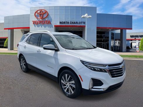 Used 2023 Chevrolet Equinox Premier image 1