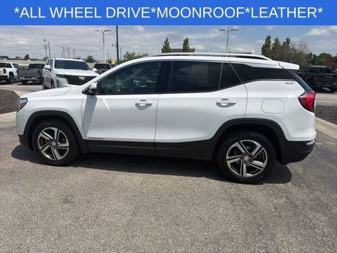 Used 2020 GMC Terrain SLT w/ Preferred Package AWD/4WD image 7