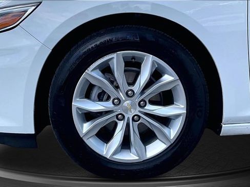 Used 2024 Chevrolet Malibu LT FWD image 31