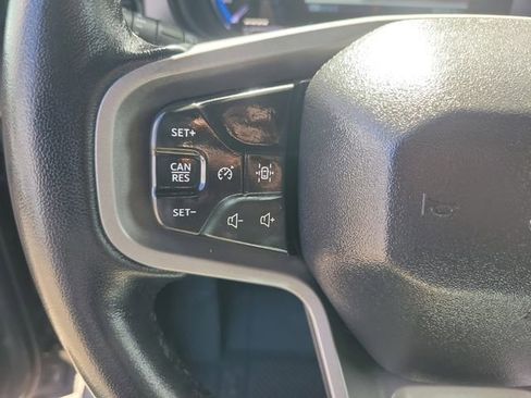 Used 2023 Ford Bronco Everglades image 22