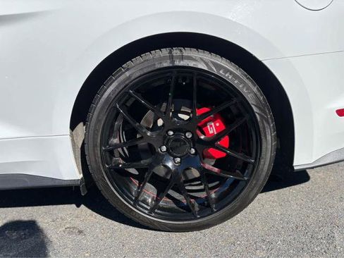 Used 2018 Ford Mustang GT Premium image 3