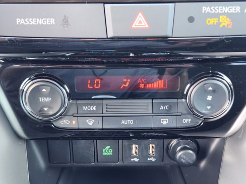 New 2025 Mitsubishi Eclipse Cross LE image 16