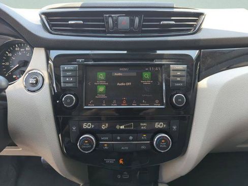 Certified 2021 Nissan Rogue Sport SL w/ Premium Package FWD image 30