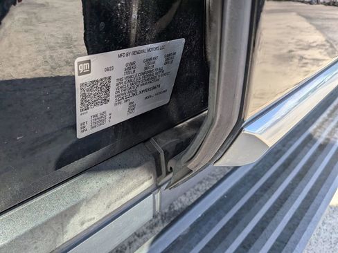 Certified 2023 GMC Yukon XL Denali AWD/4WD image 29
