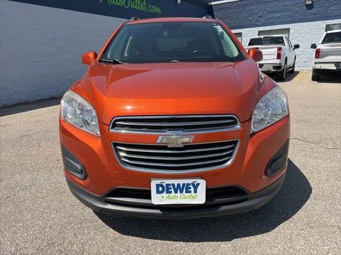Used 2015 Chevrolet Trax LT w/ LT Plus Package FWD image 8