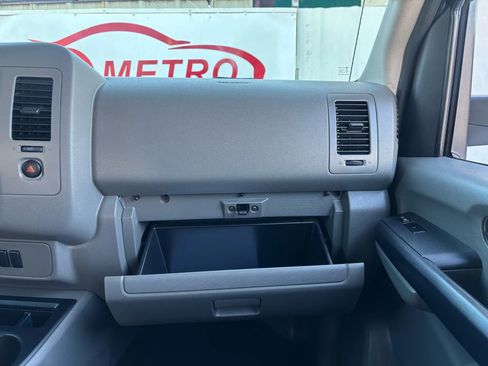 Used 2016 Nissan NV 1500 SV image 38