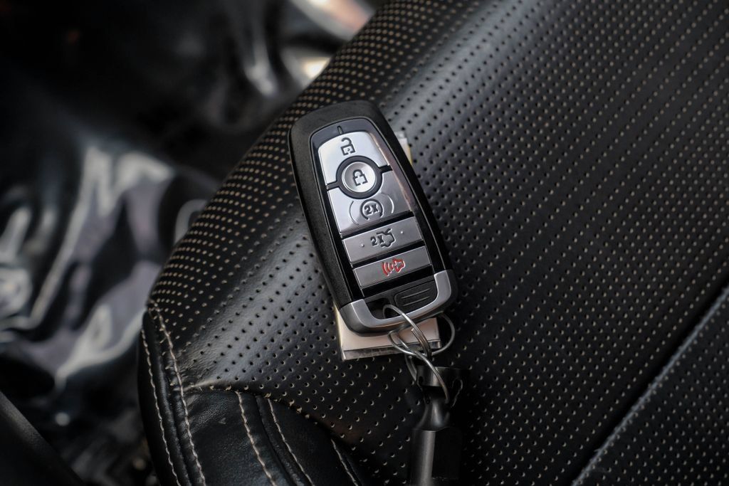 Used 2025 Ford Mustang GT Premium RWD image 55