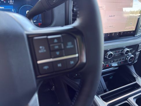 New 2026 Ford F350 Platinum w/ FX4 Off-Road Package image 26