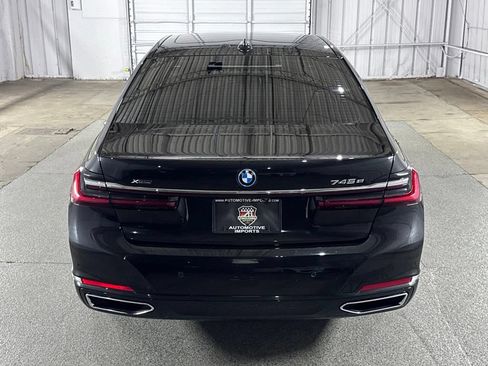 Used 2022 BMW 745e xDrive w/ Premium Package AWD/4WD image 10