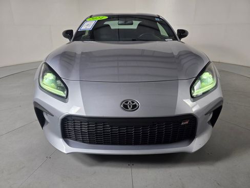 Used 2024 Toyota GR86 RWD image 8