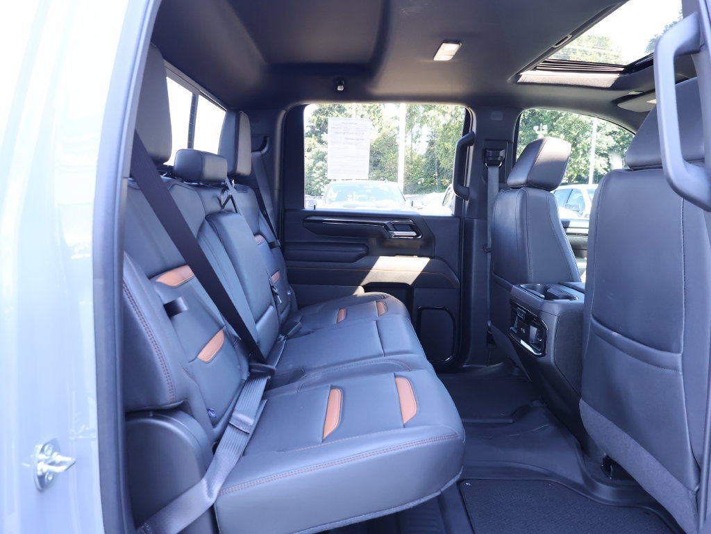 Certified 2025 GMC Sierra 3500 AT4 w/ AT4 Premium Plus Package AWD/4WD image 44