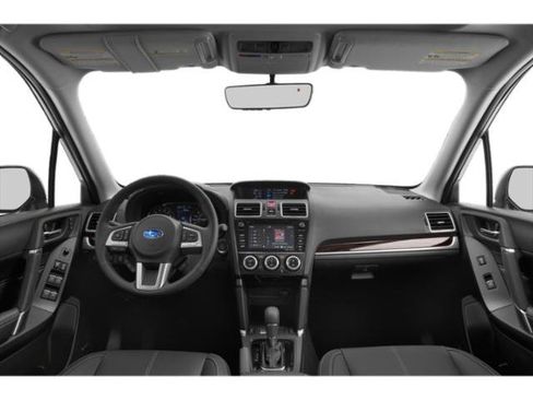 Used 2018 Subaru Forester 2.5i Touring AWD/4WD image 11