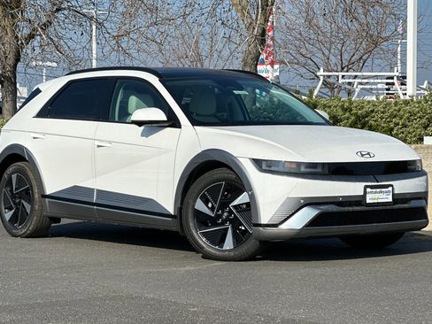 New 2026 Hyundai Ioniq 5 Limited image 2