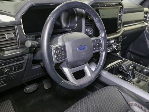 Used 2022 Ford F150 Lariat w/ Tow Technology Package image 23