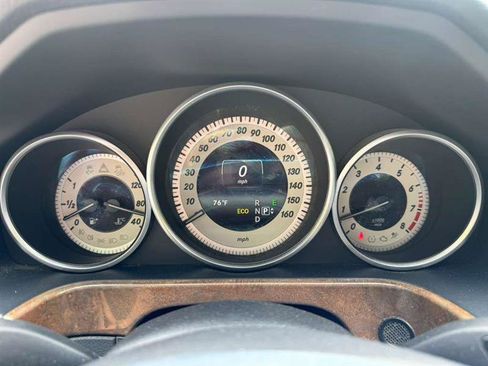 Used 2014 Mercedes-Benz E 350 4MATIC Sedan image 16