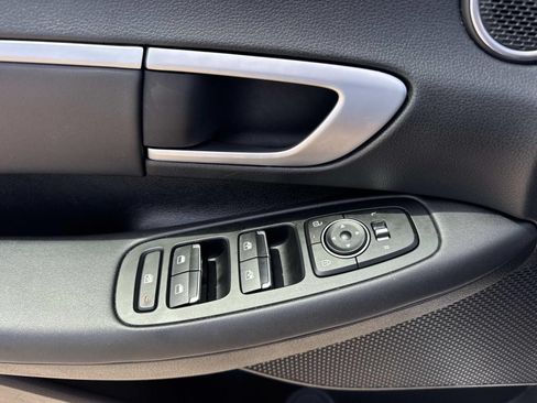 Used 2025 Hyundai Sonata SEL FWD image 19