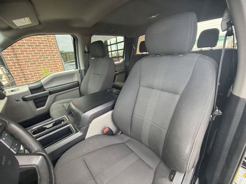 Used 2019 Ford F150 XL w/ Equipment Group 101A Mid AWD/4WD image 18