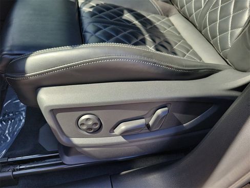 Certified 2024 Audi SQ5 Premium Plus image 17