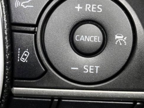 Used 2024 Toyota Camry LE image 30