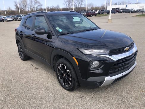 Used 2022 Chevrolet TrailBlazer LT FWD image 13