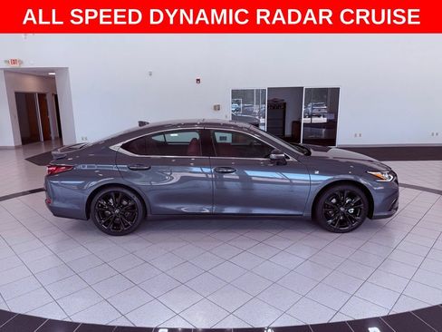 Certified 2023 Lexus ES 350 F Sport w/ Accessory Package (Z1) FWD image 8