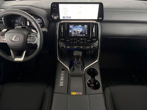 New 2026 Lexus LX 600 4WD w/ Luxury Package image 11