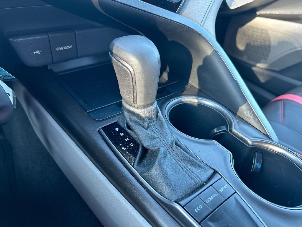 Used 2023 Toyota Camry SE FWD image 25
