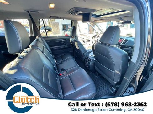 Used 2017 Honda Pilot Touring image 20