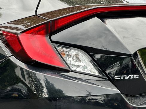 Used 2019 Honda Civic LX image 22