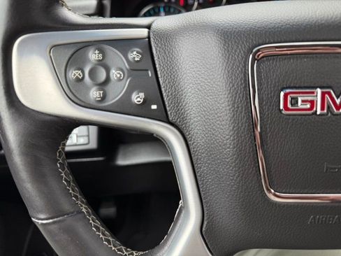 Used 2018 GMC Yukon SLT w/ Open Road Package image 21