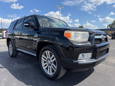 Used 2013 Toyota 4Runner Limited RWD image 3