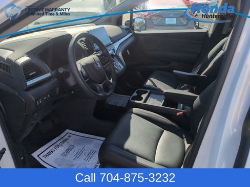 Certified 2025 Honda Odyssey EX-L image 13