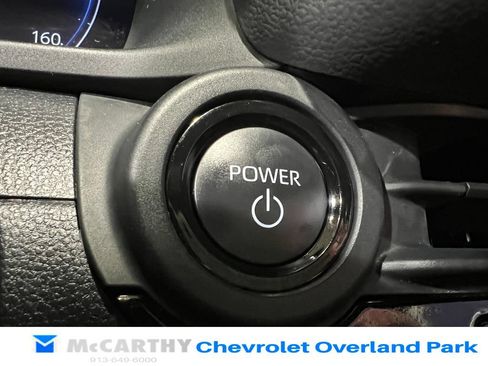 Used 2025 Toyota Crown Signia AWD/4WD image 18