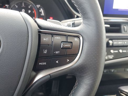 Used 2023 Lexus ES 350 F Sport image 25