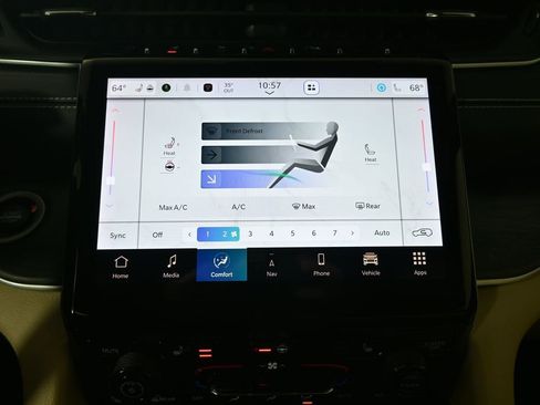 Used 2023 Jeep Grand Cherokee Limited image 28