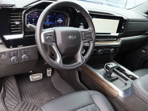 Used 2024 Chevrolet Silverado 1500 RST w/ All Star Edition Plus AWD/4WD image 12