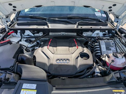 Used 2022 Audi SQ5 Premium w/ Convenience Package image 31