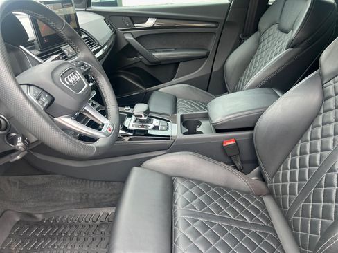 Certified 2023 Audi SQ5 Premium Plus w/ Premium Plus Package AWD/4WD image 9