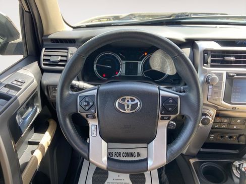 Used 2017 Toyota 4Runner Limited AWD/4WD image 12
