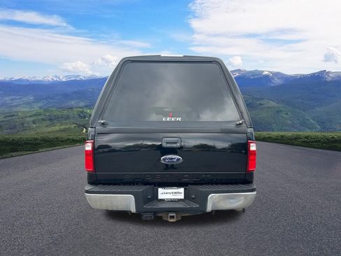 Used 2009 Ford F250 XLT image 4