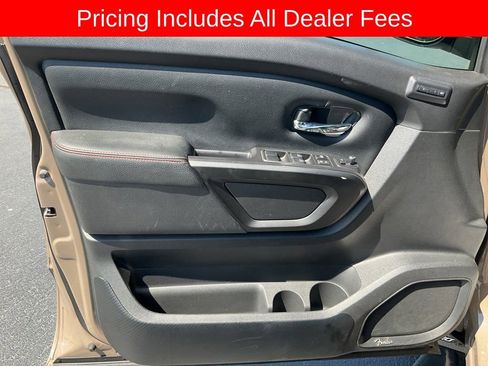Used 2021 Nissan Titan PRO-4X w/ Pro-4x Convenience Package AWD/4WD image 3