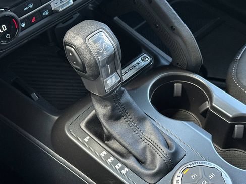 New 2026 Ford Bronco Badlands AWD/4WD image 21