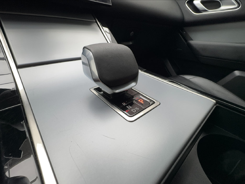 Used 2024 Land Rover Range Rover Velar S AWD/4WD image 53