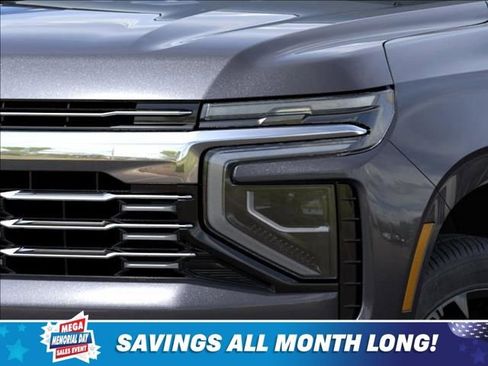 New 2026 Chevrolet Suburban Premier w/ Sun And Tow Package AWD/4WD image 10